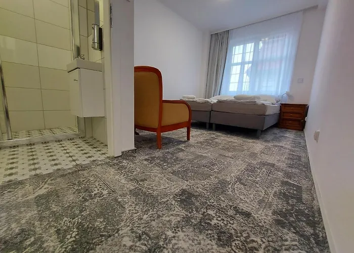 Kamienica1924 Apart Otel Szczecinek